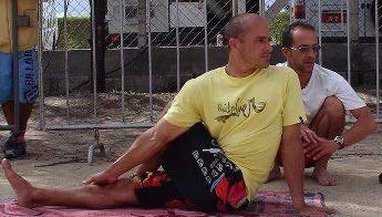 Kelly Slater praticando o DeRose Method